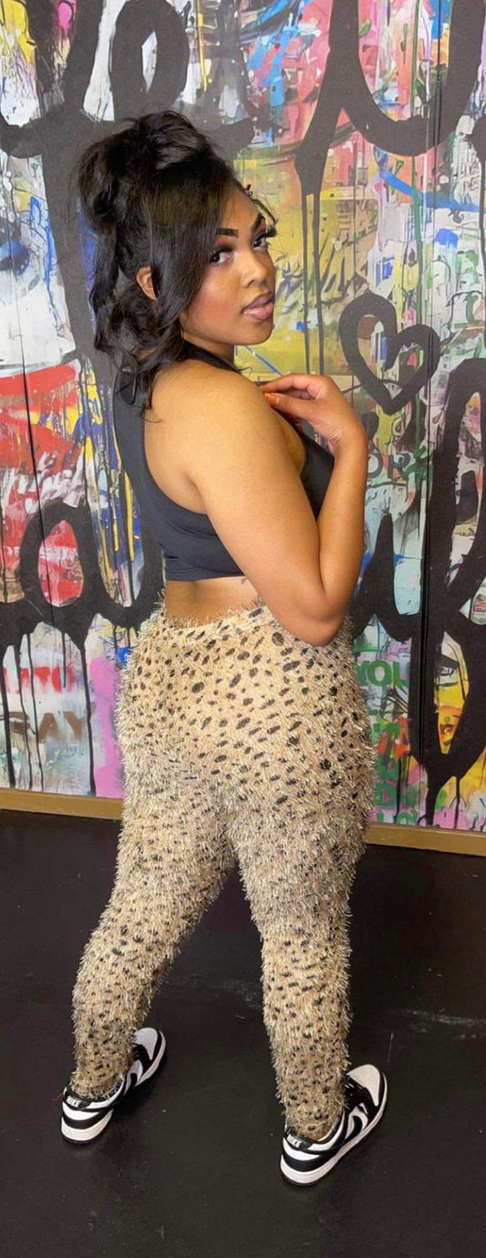 Cheetah print leggings